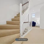 Rent 5 bedroom house in South East England