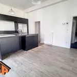 Appartement de 250 m² avec 9 chambre(s) en location à Brussels