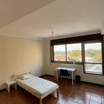 Rent 3 bedroom apartment in Porto