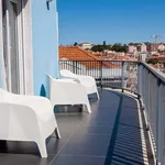 Rent 4 bedroom apartment of 75 m² in Lisboa