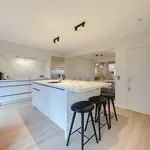 Huur 3 slaapkamer appartement van 181 m² in Knokke-Heist