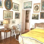 Rent 1 bedroom apartment of 130 m² in Paris