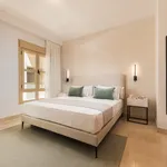 Rent 1 bedroom apartment of 61 m² in Málaga