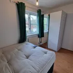 Rent 2 bedroom apartment in Salford