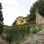 Rent 10 bedroom house of 280 m² in Fiesole