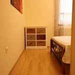 Rent 3 bedroom apartment of 55 m² in Nyíregyháza