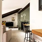 Rent 2 bedroom apartment of 88 m² in Milano