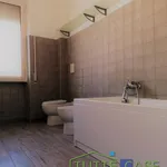 Rent 5 bedroom apartment of 117 m² in Latina