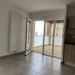 Appartement de 60 m² avec 3 chambre(s) en location à CHALLANST