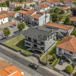 Rent 3 bedroom house of 252 m² in Braga