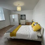 Rent 3 bedroom house in Barnsley