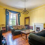 Rent 5 bedroom house in Scotland