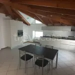 Affitto 3 camera appartamento di 121 m² in Sondrio