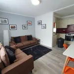 Rent 5 bedroom flat in South East England