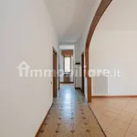 Rent 5 bedroom apartment of 190 m² in Cinisello Balsamo