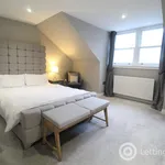 Rent 2 bedroom flat in Olney