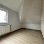 Maison de 273 m² avec 5 chambre(s) en location à Wavre