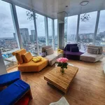 Rent 2 bedroom apartment of 650 m² in London