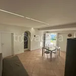 Affitto 3 camera appartamento di 75 m² in Terracina