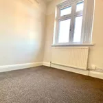 Rent 3 bedroom apartment in South East England