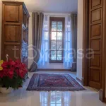 Rent 5 bedroom house of 200 m² in Roma