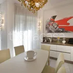 Rent 3 bedroom apartment of 120 m² in Milano