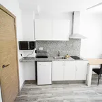 Rent 4 bedroom apartment in Valencia