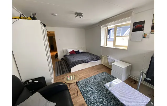 Huur 4 slaapkamer appartement van 110 m² in Maastricht