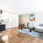 Rent 1 bedroom apartment of 527 m² in London