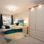 Rent 2 bedroom flat in Yorkshire And The Humber