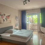 Miete 3 Schlafzimmer wohnung von 80 m² in Frankfurt am Main