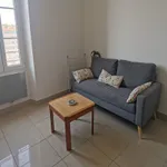 Appartement de 28 m² avec 2 chambre(s) en location à Toulon