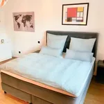 Rent a room of 70 m² in Frankfurt am Main