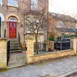 Rent 4 bedroom house in Cambridge