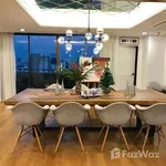 Rent 3 bedroom house of 376 m² in Bangkok