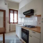 Affitto 4 camera appartamento di 106 m² in Capriate San Gervasio