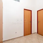 Pronajměte si 2 ložnic/e byt o rozloze 40 m² v Habry