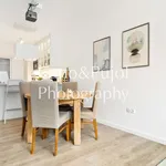 Rent 3 bedroom apartment of 88 m² in Sant Cugat del Vallès