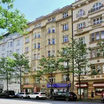 Pronajměte si 3 ložnic/e byt o rozloze 89 m² v Prague