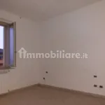 Affitto 3 camera appartamento di 75 m² in Pontedera