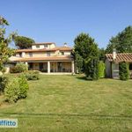 Rent 5 bedroom house of 250 m² in Perugia