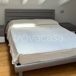 Rent 4 bedroom apartment of 90 m² in Colico