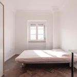 Rent 7 bedroom apartment in Lisbon