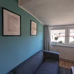 Rent 2 bedroom apartment of 33 m² in Hamburg