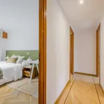 Rent a room of 150 m² in madrid