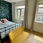 Huur 2 slaapkamer huis van 95 m² in den-haag