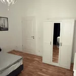 Rent a room of 120 m² in Berlin