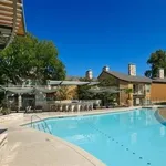 Rent 1 bedroom apartment of 97 m² in Austin