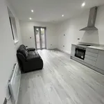 Rent 2 bedroom apartment in Cardiff