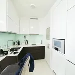 Rent 3 bedroom apartment of 101 m² in Singapore